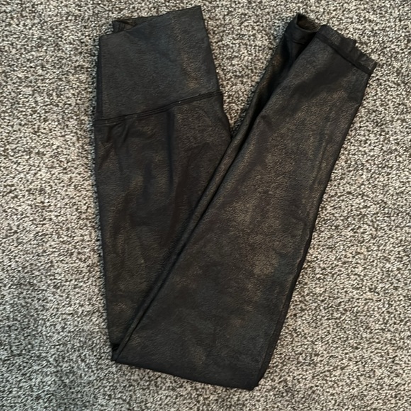 Offline by aerie leggings in faux leather black - Picture 4 of 4